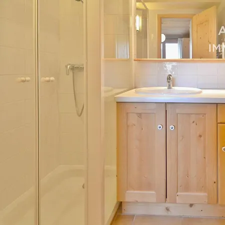 De Charme 4* Pour 12 Pers. Avec Cheminee, Tv Et Jardin Proche Pistes De - Fr-1-391-19 Σαλέ Le Grand-Bornand