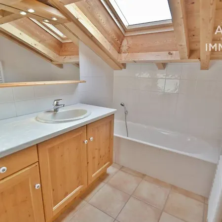 De Charme 4* Pour 12 Pers. Avec Cheminee, Tv Et Jardin Proche Pistes De - Fr-1-391-19 * Le Grand-Bornand