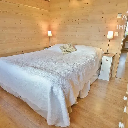 De Charme 4* Pour 12 Pers. Avec Cheminee, Tv Et Jardin Proche Pistes De - Fr-1-391-19 Σαλέ *