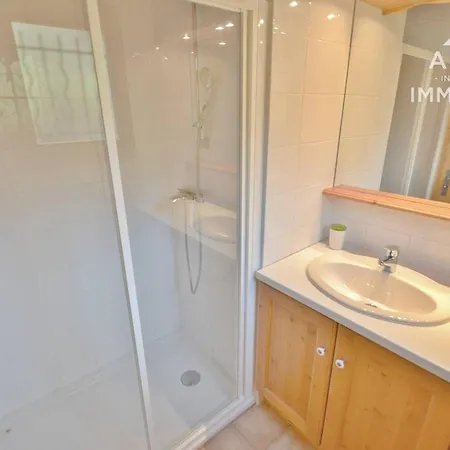 De Charme 4* Pour 12 Pers. Avec Cheminee, Tv Et Jardin Proche Pistes De - Fr-1-391-19 * Le Grand-Bornand